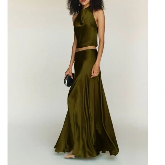 New Reformation Sera Silk Two Piece Set - Picture 6 of 17